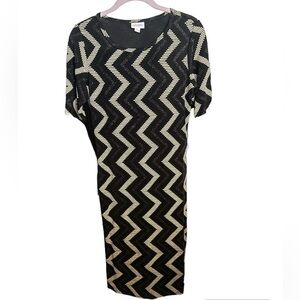 LulaRoe Black With Gold Shimmer Short Sleeves Dress S/M